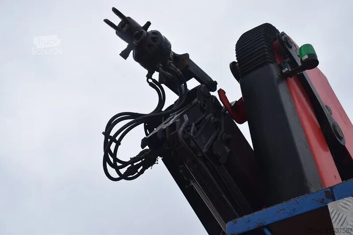 Lastplattform Renault C480 + Palfinger