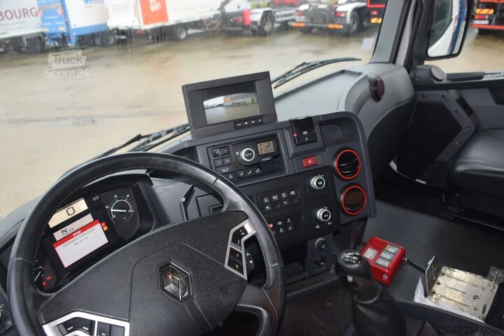 Lastplattform Renault C480 + Palfinger