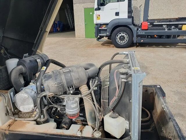 Refrigerant compressor Doosan 77.55- stock id107