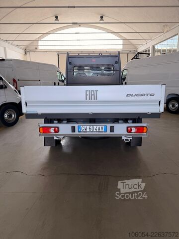 شاحنة مسطحة FIAT Ducato L