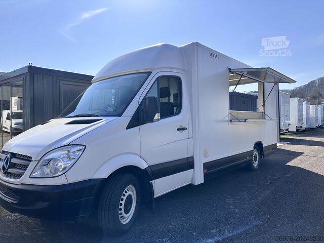 Magasin Mobile Mercedes-Benz Foodtruck, Imbisswagen, Food Truck mit neuer Küche und Ausstattung