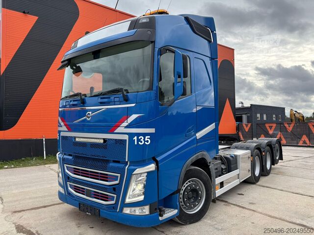 Standart traktör Volvo FH 500 8x4*4 GCW 70 ton / PTO