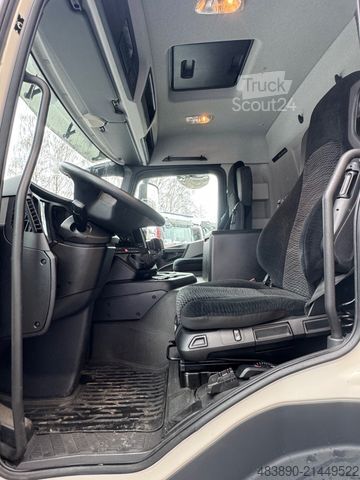 Camion de boissons MERCEDES-BENZ Antos 2533/Lenk-Lift/LBW/2xAHK