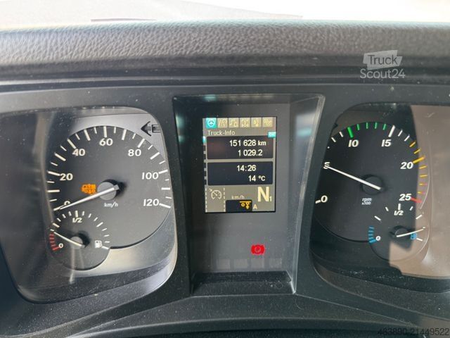 Camion de boissons MERCEDES-BENZ Antos 2533/Lenk-Lift/LBW/2xAHK