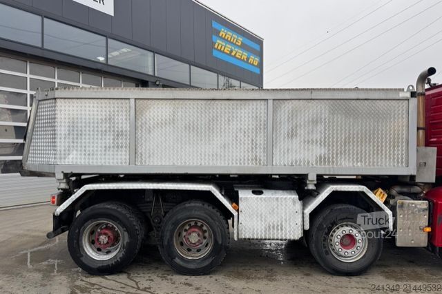 Camión volquete VOLVO FMX-500 8x4 Kipper & Thermosilo