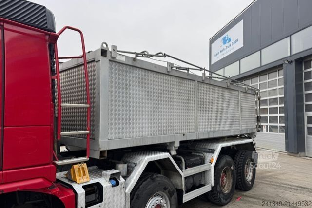 Camión volquete VOLVO FMX-500 8x4 Kipper & Thermosilo
