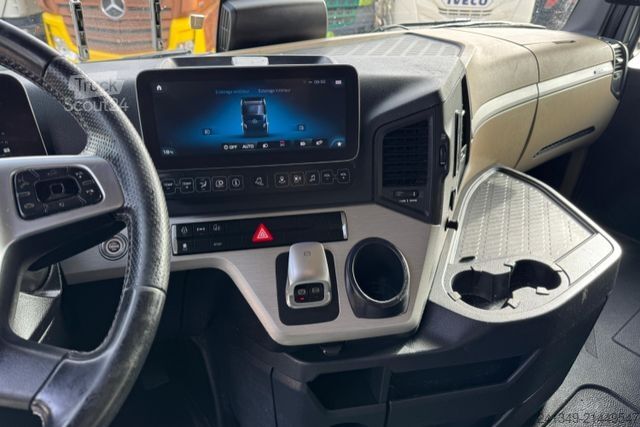 وحدة جرار قياسية MERCEDES-BENZ Actros 1851 4x2