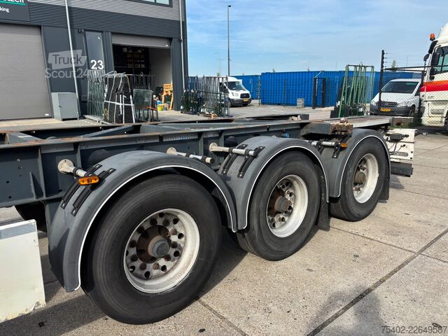 Transport af containere LAG O-3-CC / Tank Chassis 20-30FT / BPW + Disc