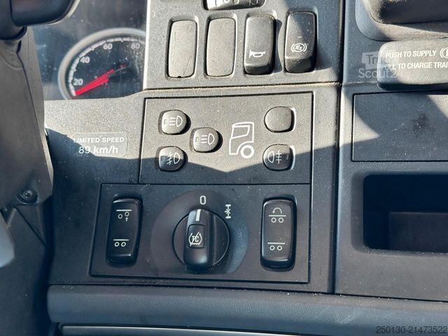 Châssis de camion SCANIA R450 6x2 LL AEB Retarder ACC LDW