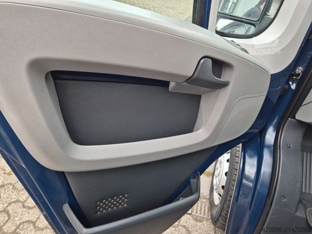 Minibus FIAT Ducato Kombi 30 100*9-Sitzer*AHK 2500KG*