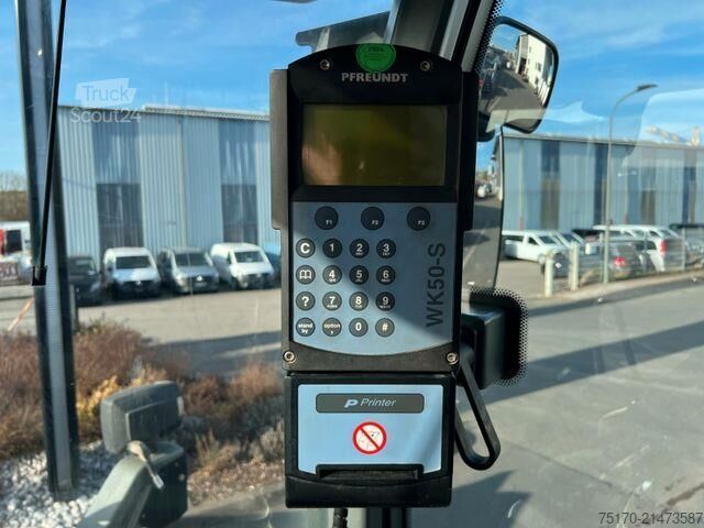 Yükleyici Liebherr L 556 / 5.574h / Waage / Zentralschmierung
