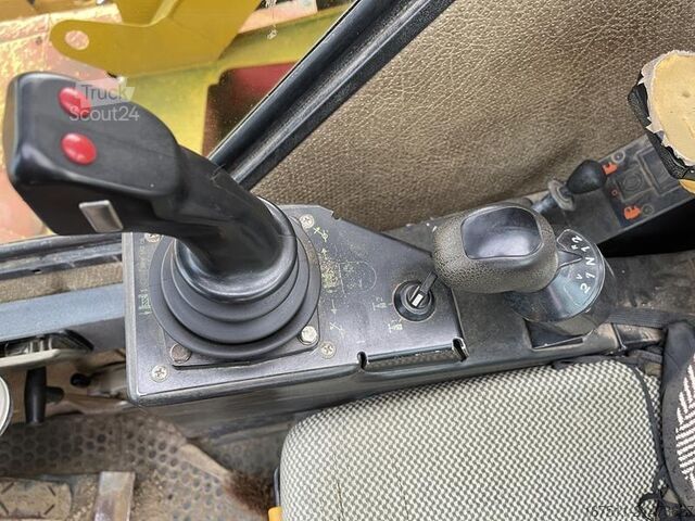 Visurgājējs celtnis Liebherr LTM 1050 / 1