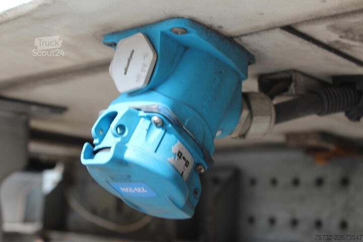 Fourgon isotherme frigorifique Renault Master CX 500 Tiefkühlkoffer LBW S.Tür FRC27