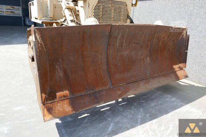 Planierraupe Caterpillar D7G Ex-army