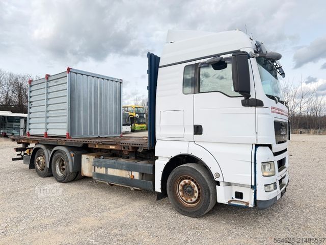Camião de plataforma MAN 26.440 TGX - 6x2 - Retarder