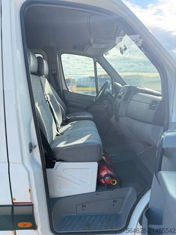 Мікроавтобус VOLKSWAGEN Crafter 2.5TDi - Klima - TÜV 12-2027