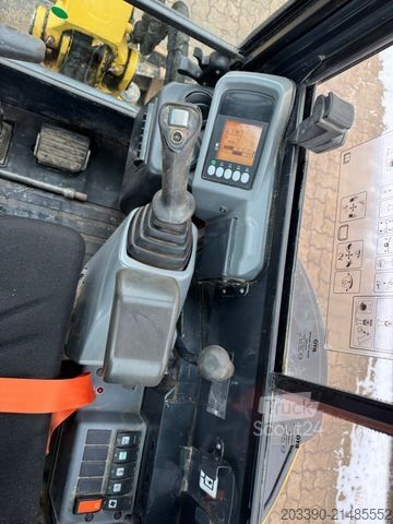 Minigraver YANMAR VIO23-6 / 2022 BJ / 1.570 H / vebreiterbares LW