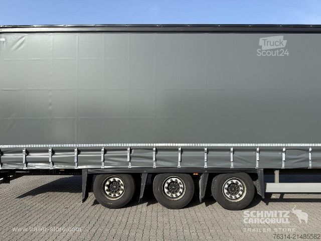 Atvira puspriekabė su tentu Schmitz Cargobull Curtainsider Mega Getränke