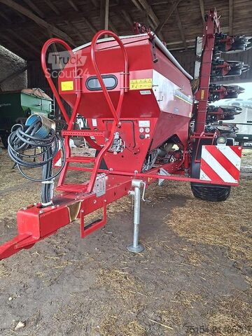 Hassas ekim makinesi Horsch Maistro 8CC 3990ha