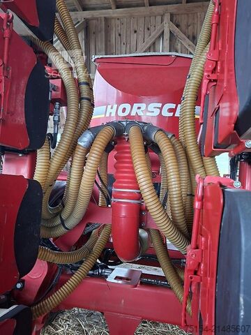 Hassas ekim makinesi Horsch Maistro 8CC 3990ha