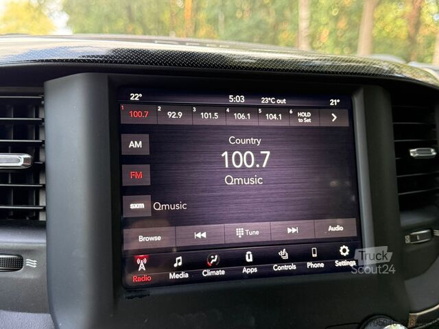 Ram 1500 SPORT CREW CAB Ram RAM 1500 SPORT CREW CAB