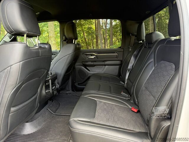 Ram 1500 SPORT CREW CAB Ram RAM 1500 SPORT CREW CAB