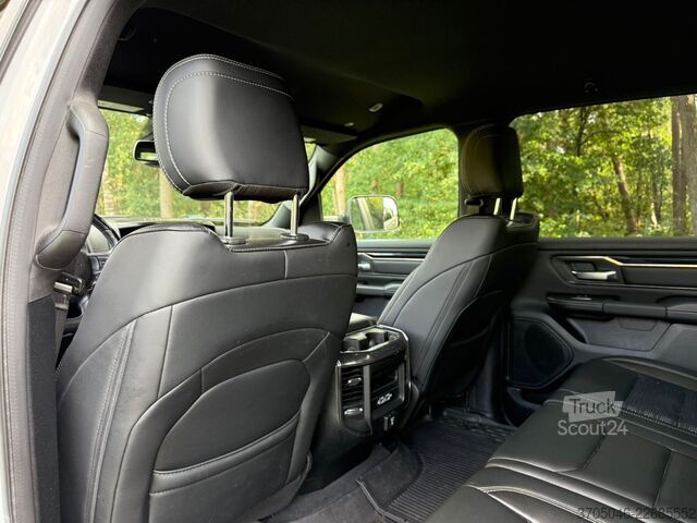 Ram 1500 SPORT CREW CAB Ram RAM 1500 SPORT CREW CAB