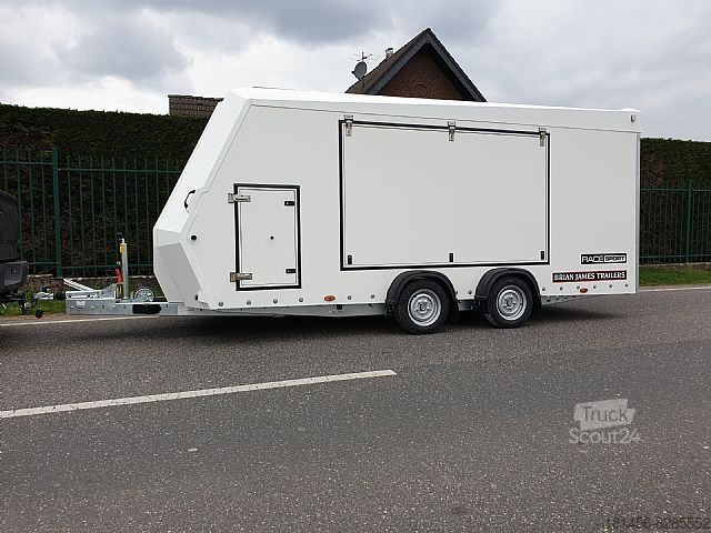 Ремарке за транспортиране на автомобили Brian James Trailers Race Sport Race Transporter verfügbar