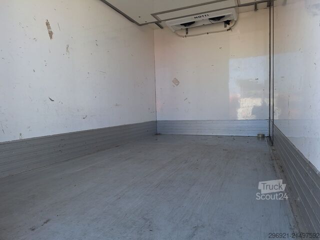 Valiză frigorifică/izo/fresh service Iveco DAILY 35C18 3000 CC euro 6