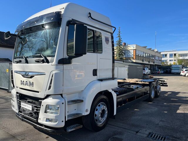 MAN TGS 26.500 FLL*Chassis*Intarder*E6C*Handgeschakeld MAN TGS 26.500 FLL*Chassis*Intarder*E6C*Schalter