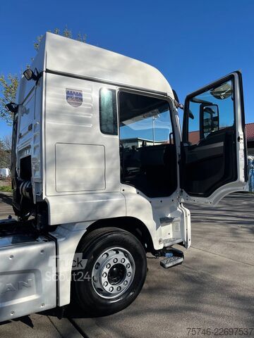 MAN TGS 26.500 FLL*Chassis*Intarder*E6C*Schalter MAN TGS 26.500 FLL*Chassis*Intarder*E6C*Schalter