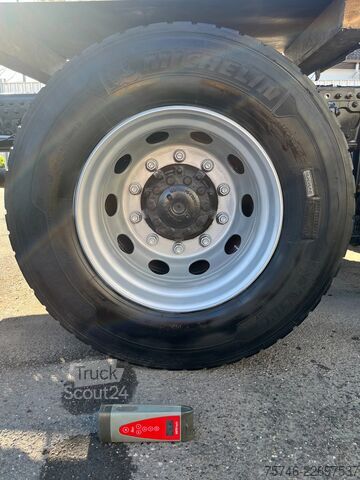 MAN TGS 26.500 FLL*Chassis*Intarder*E6C*Schalter MAN TGS 26.500 FLL*Chassis*Intarder*E6C*Schalter