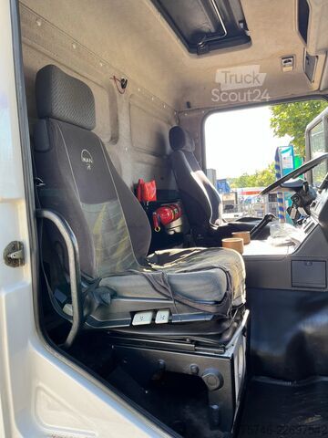 Cisternu MAN 18 .264 FBL Tankwagen+Tankreiniger*A3*Diesel+He...