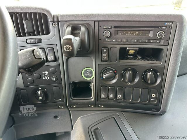 Gesloten bak Scania P320 RETARDER - CLOSED BOX 8m25 x 2m47 x 2m30 -...