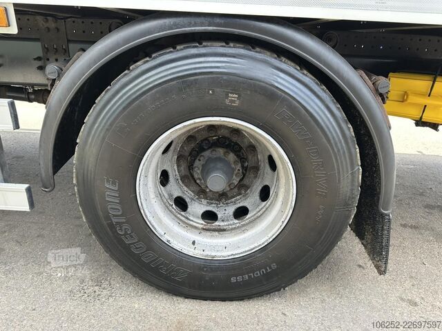 Gesloten bak Scania P320 RETARDER - CLOSED BOX 8m25 x 2m47 x 2m30 -...