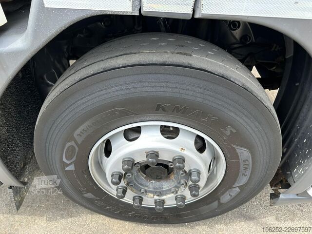 Gesloten bak Scania P320 RETARDER - CLOSED BOX 8m25 x 2m47 x 2m30 -...