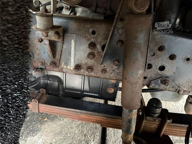 куфар Iveco EUROCARGO 80E18 CLOSED BOX 6m00 x 2m49 x 2m37 -...