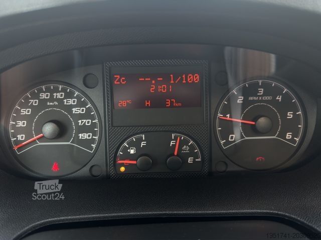 Biltransport varebil PEUGEOT Boxer Abschleppwagen AHK 3,5t Klima VDI2700 Zert