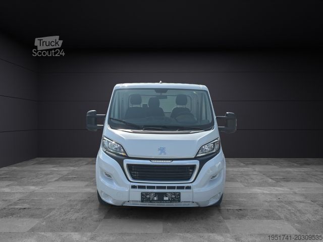 Biltransport varebil PEUGEOT Boxer Abschleppwagen AHK 3,5t Klima VDI2700 Zert