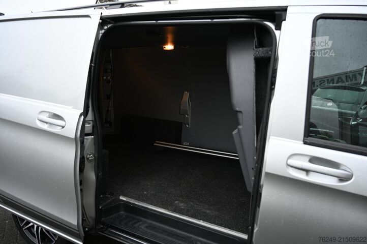 High-roof van Mercedes-Benz Vito 119 CDI Lang 19" AMG LED Leder Navi Trekhaak