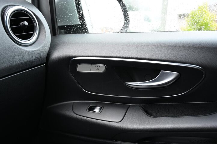 High-roof van Mercedes-Benz Vito 119 CDI Lang 19" AMG LED Leder Navi Trekhaak