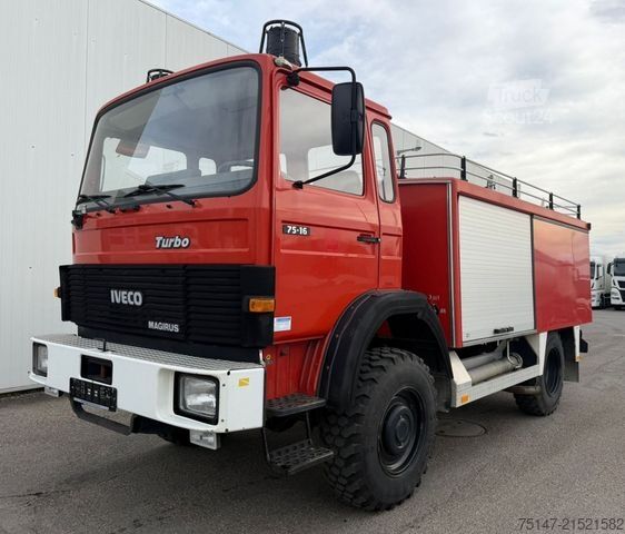Vrachtwagen met bakwagen IVECO 75-16 AN 4x4 Turbo TLF 8/18 Feuerwehr Oldtimer
