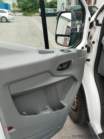 Chladená dodávka Ford Transit 350