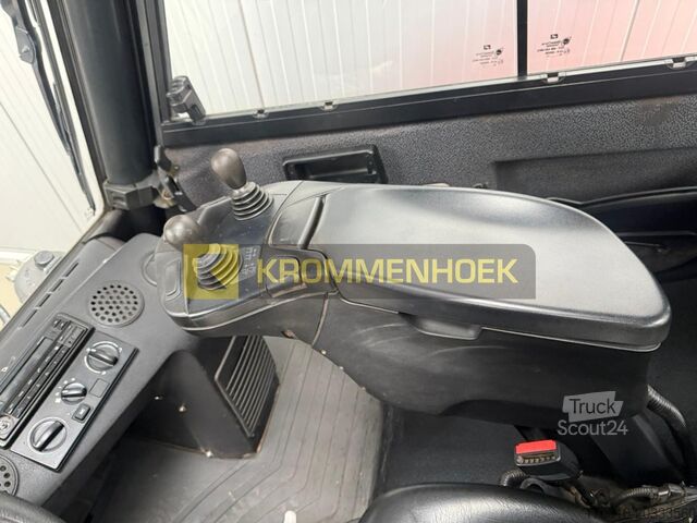Вилочный погрузчик Linde H 40 T-02