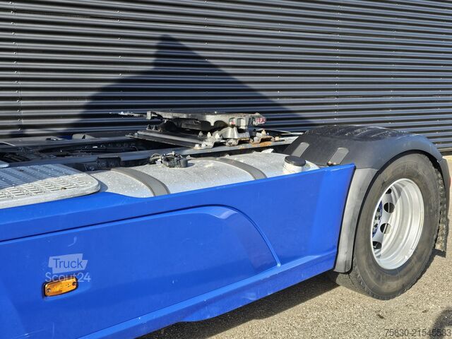 Standard-SZM DAF CF 440 SPACECAB / NL TRUCK