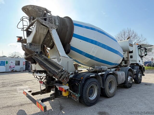φορτηγό αναμικτήρας σκυροδέματος Iveco TRAKKER 500