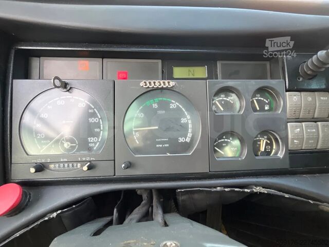 Iveco 389, 2001, 35 places assises, Euro 2 Iveco 389