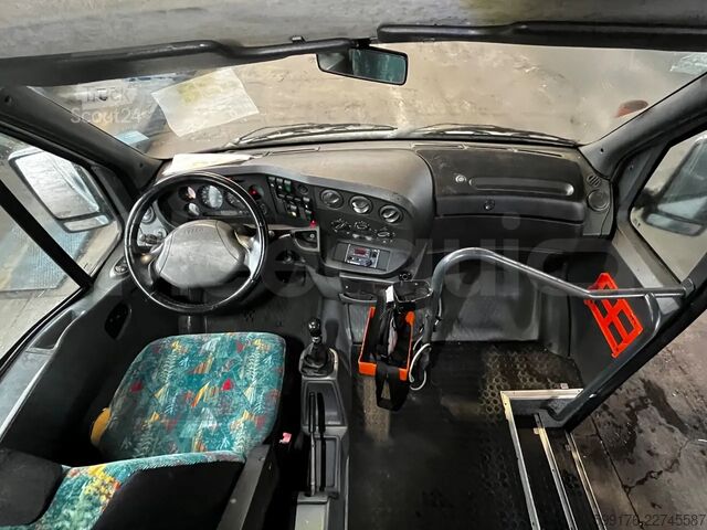 Iveco Daily, 2005, 20 posti, Euro 3 Iveco Daily