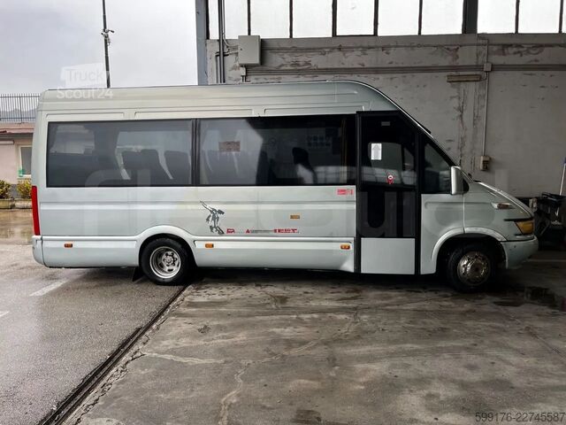 Iveco Daily, 2005, 20 posti, Euro 3 Iveco Daily