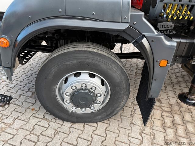 Camion ribaltabile trilaterale MAN TGM 18.320 Kipper+Kran Palfinger PK14501 SLD